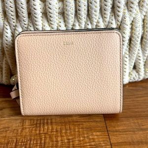 Chloe bifold wallet - EUC